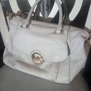 Michael Kors white pocketbook